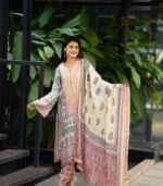 Umay Digital Printed Embroidered Salwar Kameez