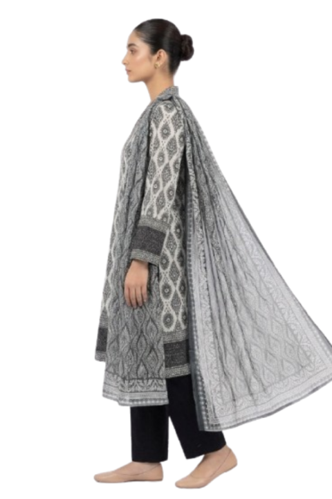 Noyona Salwar Kameez